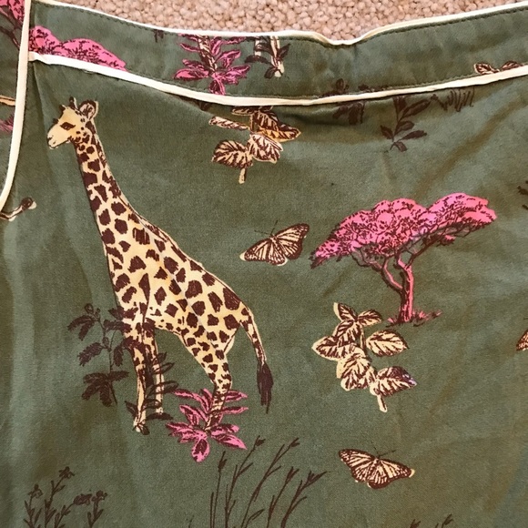 ModCloth Safari Print Tank Top Womens XL Green Giraffe Lion Tiger - Picture 7 of 9